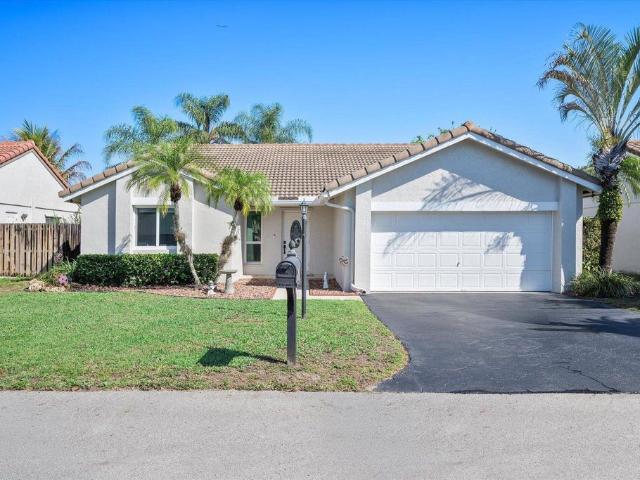 Detached House for sale in Davie, Broward County