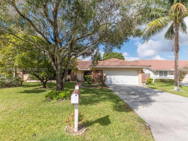 Detached House for sale in Davie, Broward County