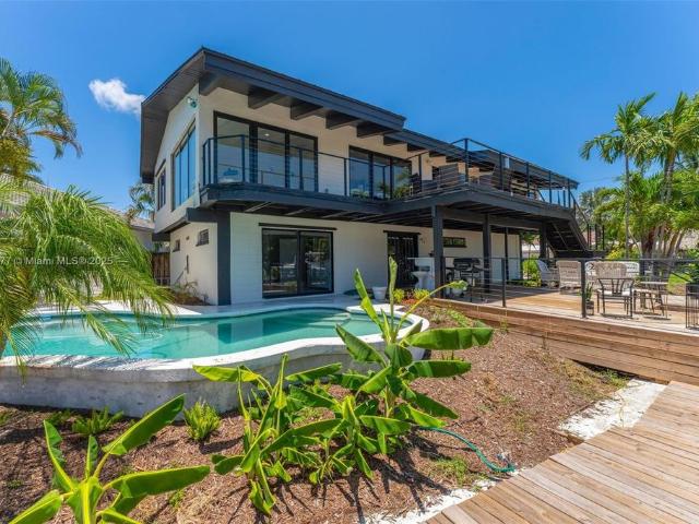 Detached House for sale in Deerfield Beach
