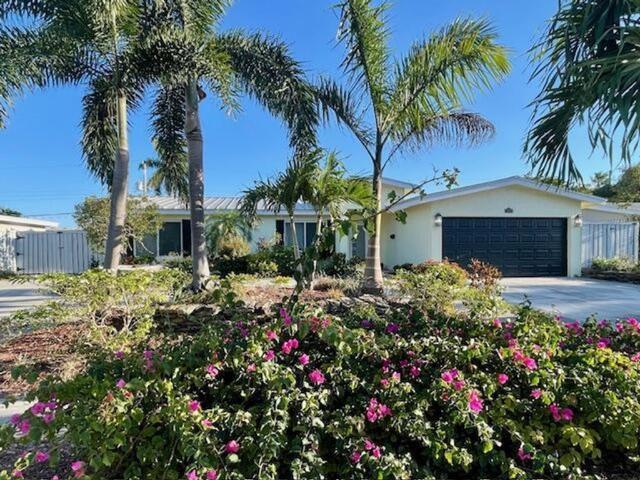 Detached House for sale in Deerfield Beach