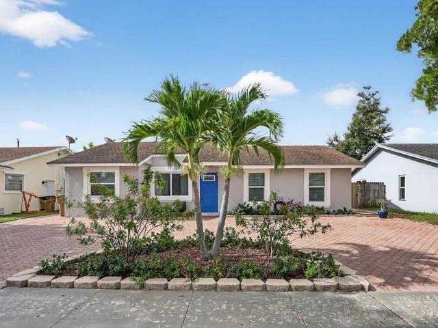 Detached House for sale in Deerfield Beach
