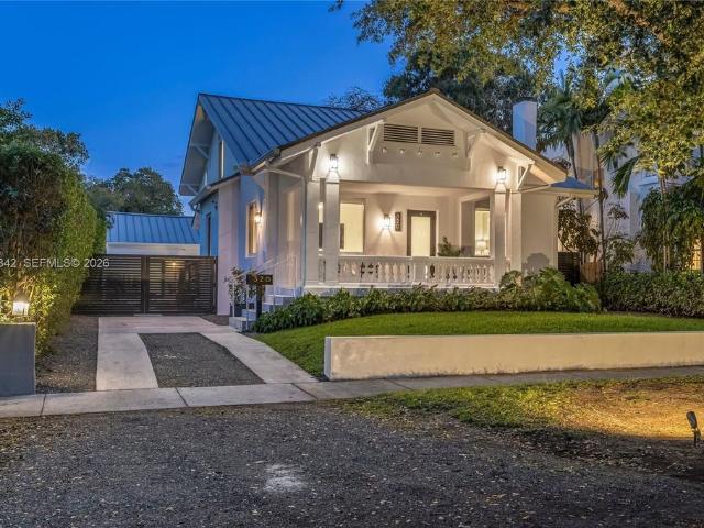 Detached House for sale in El Portal, Florida