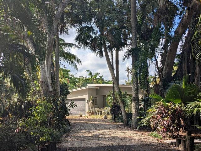 Villa for sale in Fort Lauderdale