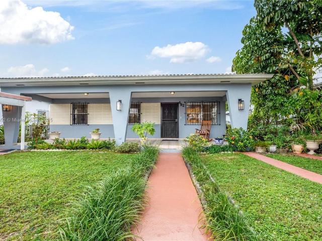 Detached House for sale in Hialeah, Florida