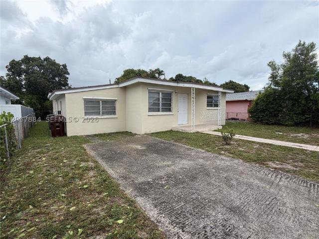 Detached House for sale in Hialeah, Florida