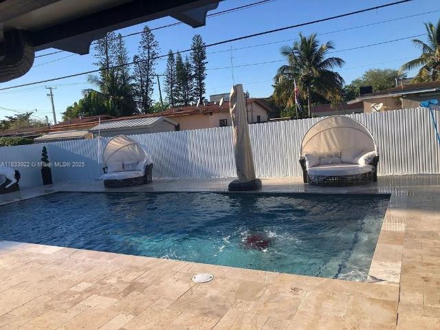 Villa for sale in Hialeah