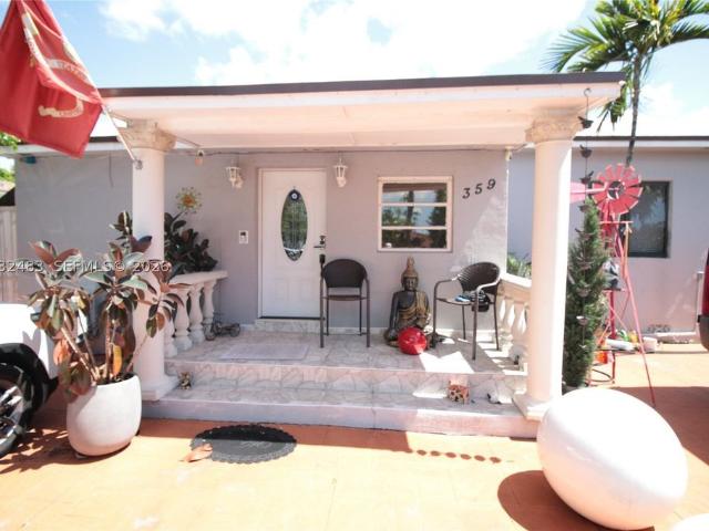 Detached House for sale in Hialeah, Miami-Dade County