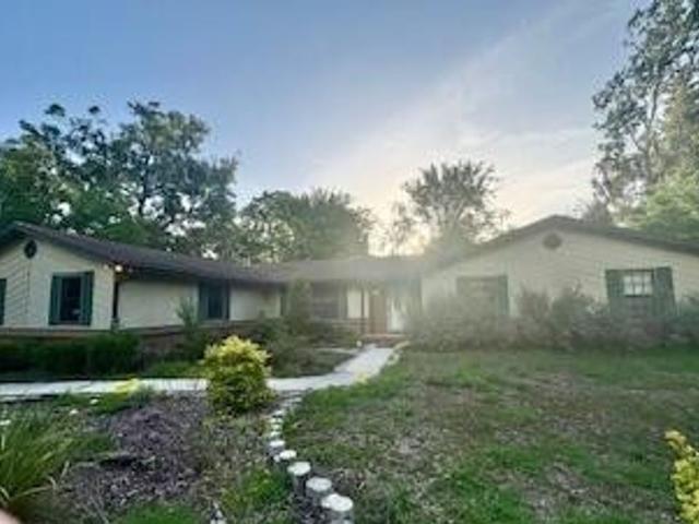 Villa for sale in Lake City