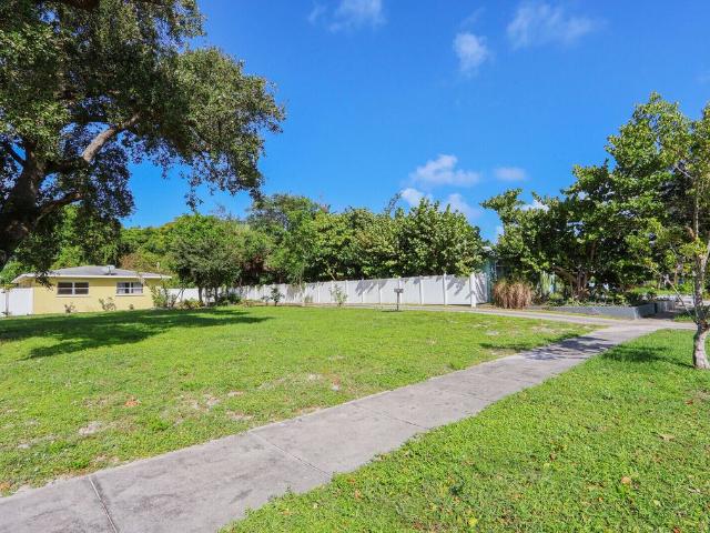Detached House for sale in Lake Park, Palm Beach County