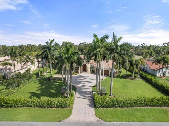 Villa for sale in Lake Worth