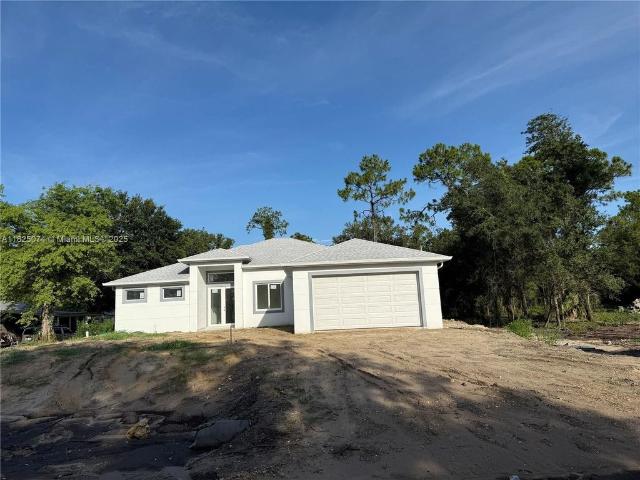 Villa for sale in Lehigh Acres