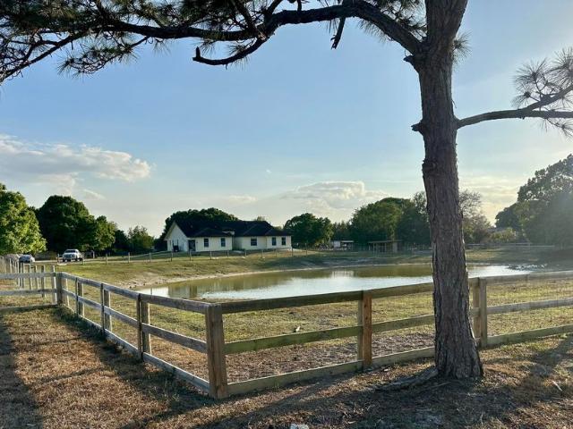 Detached House for sale in Loxahatchee, Florida