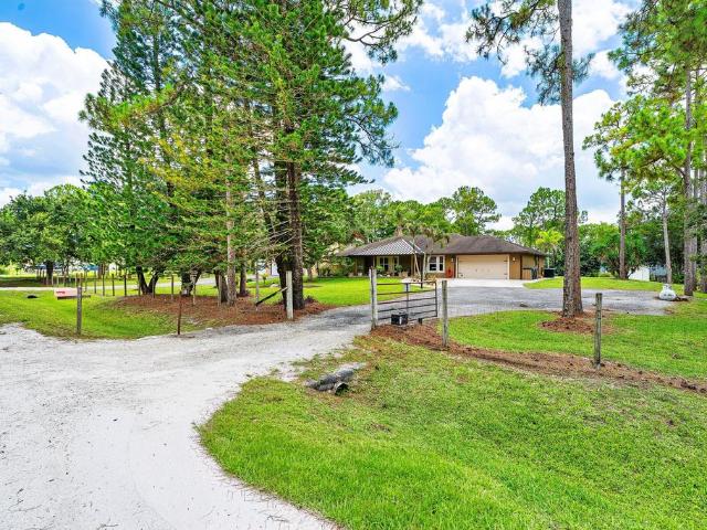 Detached House for sale in Loxahatchee, Florida