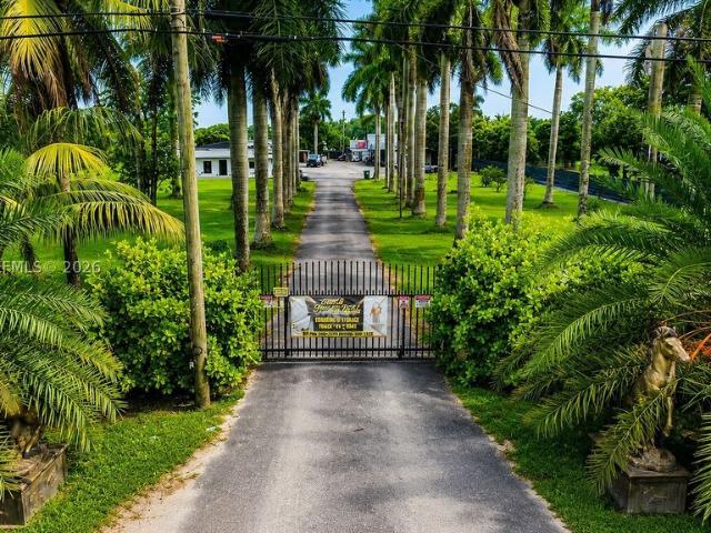 Detached House for sale in Miami, Florida