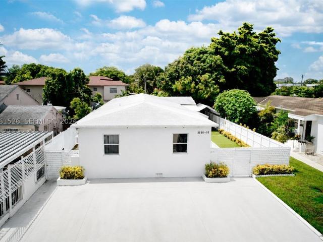 Detached House for sale in Miami, Florida
