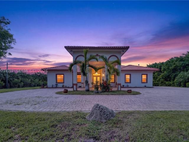 Detached House for sale in Miami, Miami-Dade County