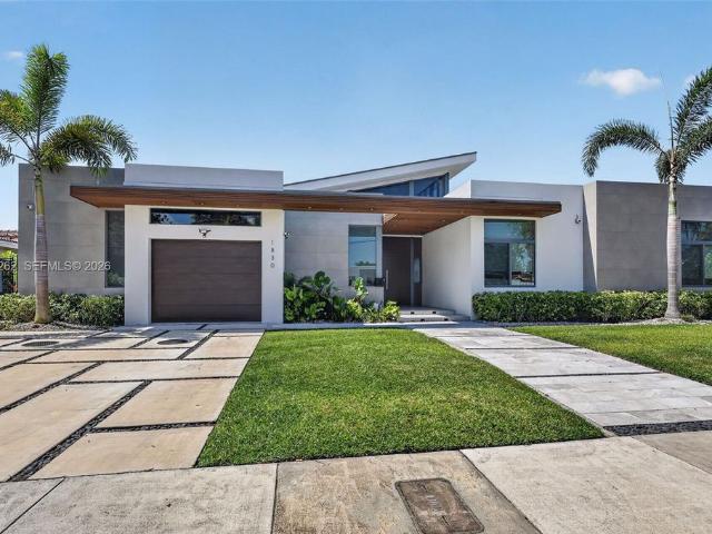Detached House for sale in Miami, Florida