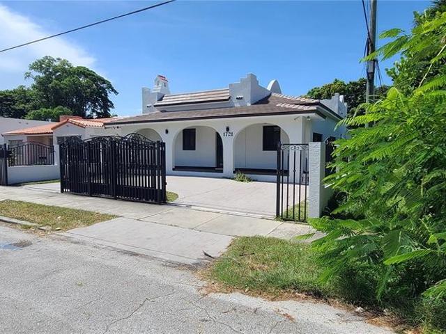 Detached House for sale in Miami, Florida