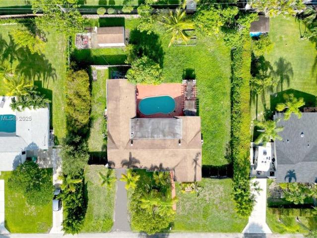 Villa for sale in Miami
