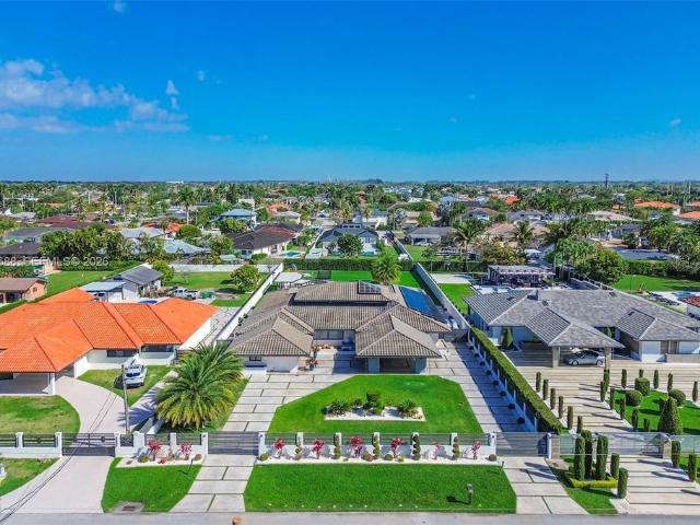 Detached House for sale in Miami, Florida