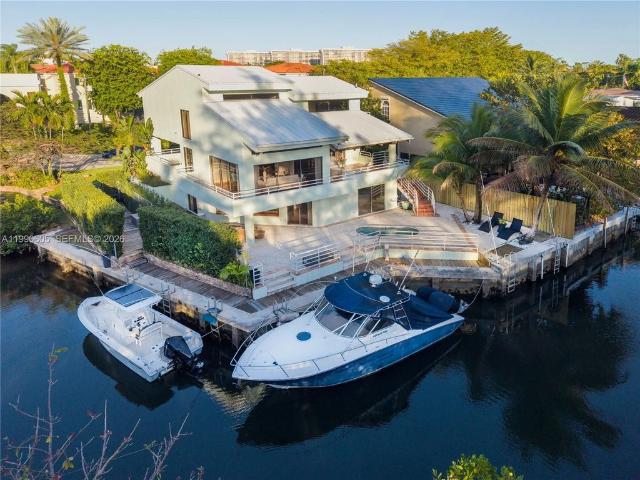 Detached House for sale in Miami, Florida