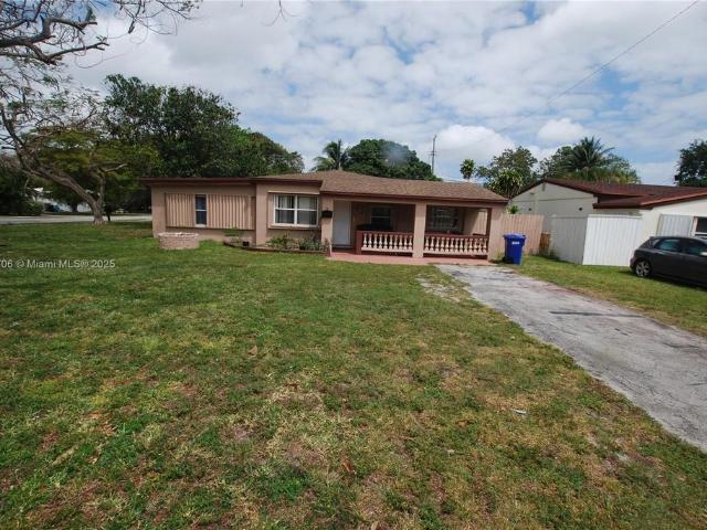 Villa for sale in North Miami Beach