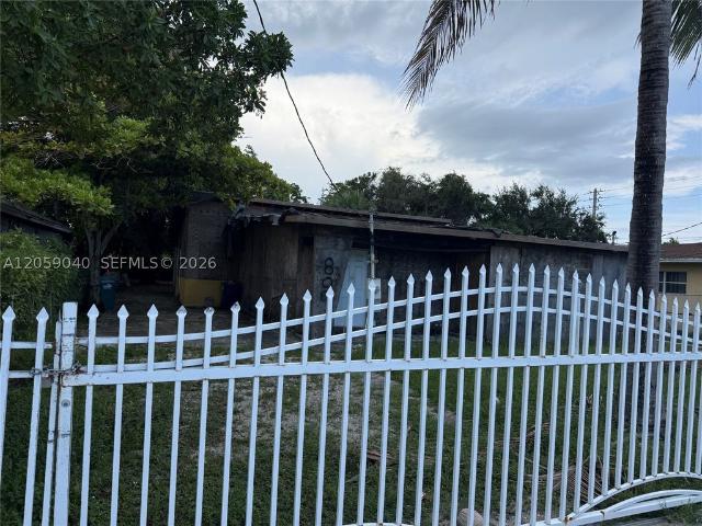 Detached House for sale in North Miami, Florida