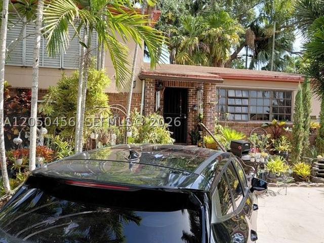Detached House for sale in North Miami, Florida