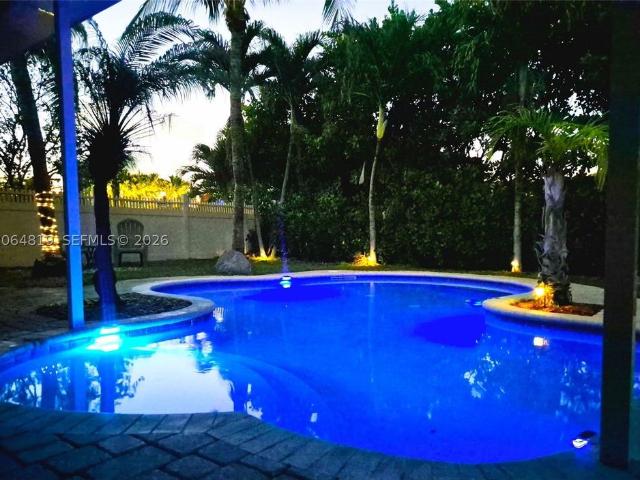 Detached House for sale in Oakland Park, Florida