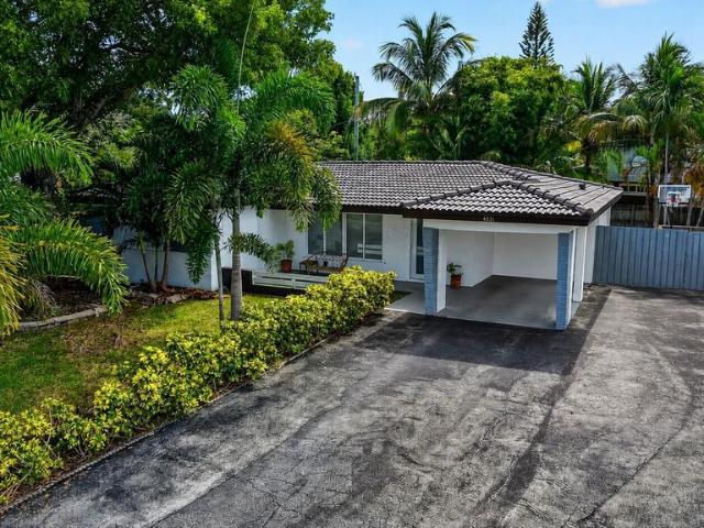 Detached House for sale in Oakland Park, Florida