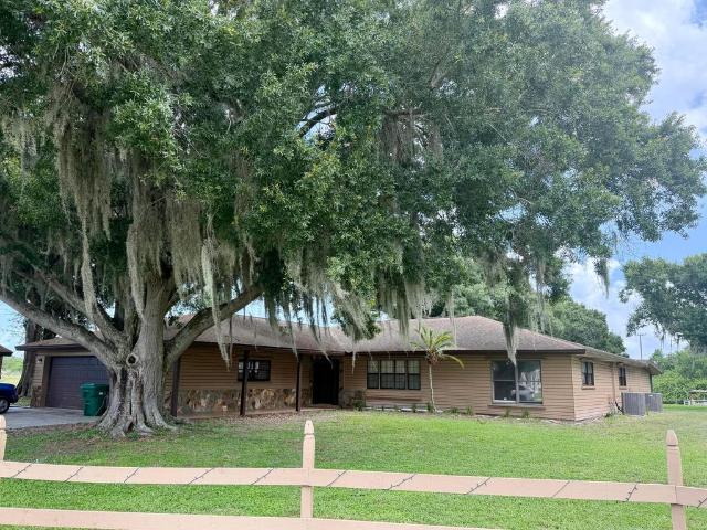 Detached House for sale in Okeechobee, Florida