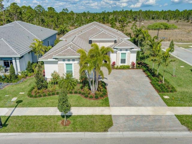 Villa for sale in Palm Beach