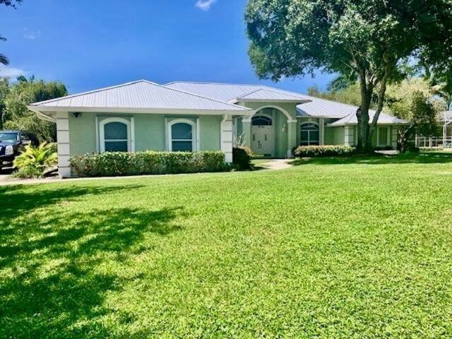 Villa for sale in Palm City