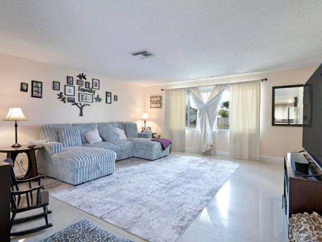 Villa for sale in Palm Springs Villa for sale in Palm Springs