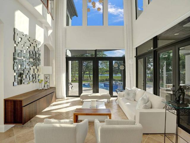 Villa for sale in Parkland