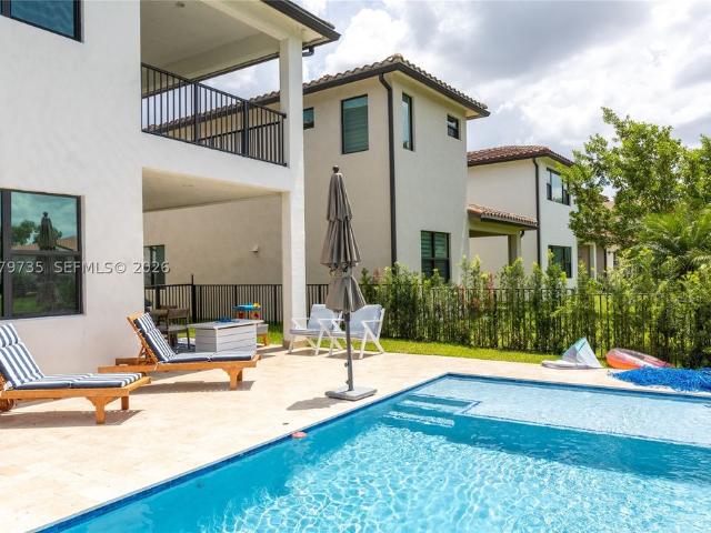 Detached House for sale in Pembroke Pines, Florida