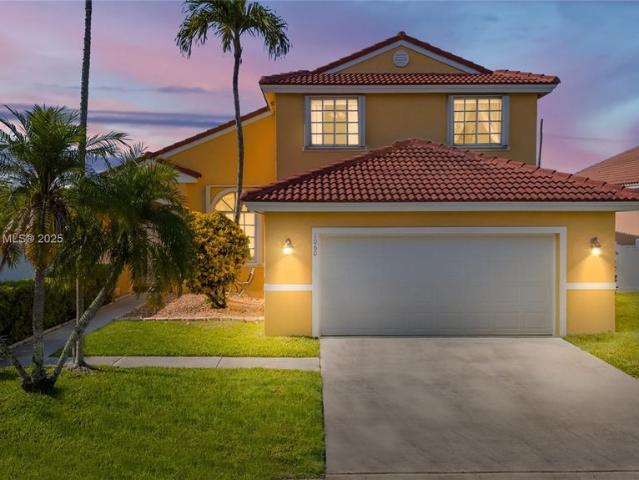 Villa for sale in Pembroke Pines Villa for sale in Pembroke Pines