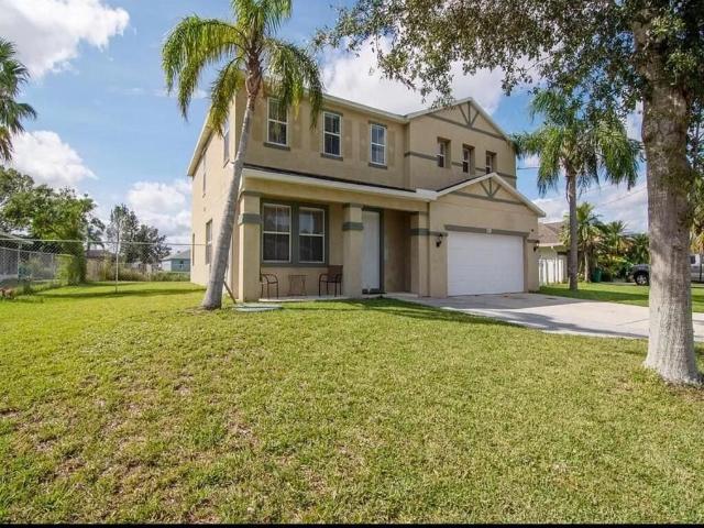 Villa for sale in Port Saint Lucie