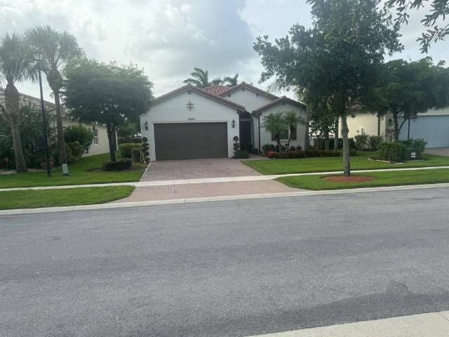 Villa for sale in Palm Beach