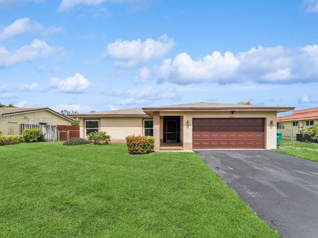 Villa for sale in Tamarac