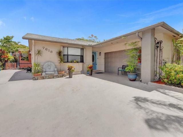 Villa for sale in Tamarac