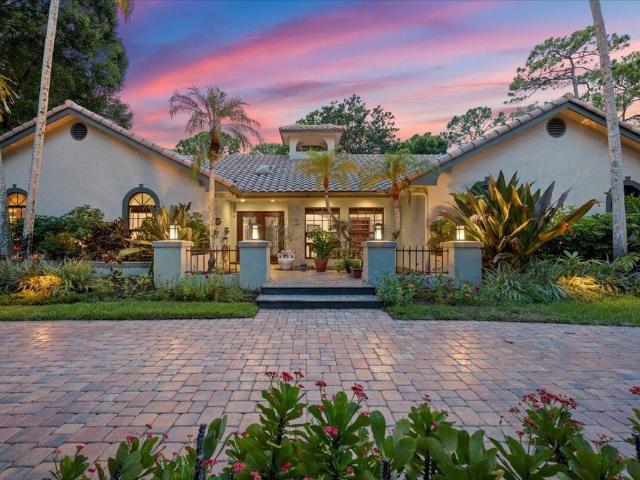 Detached House for sale in Wellington