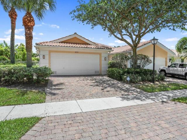 Detached House for sale in Wellington