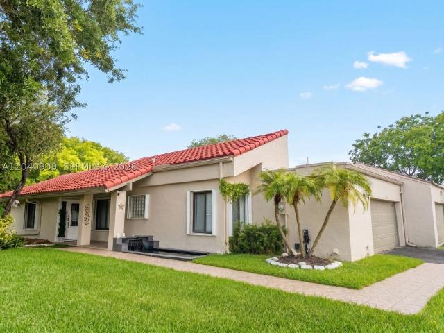 Detached House for sale in Weston, Florida
