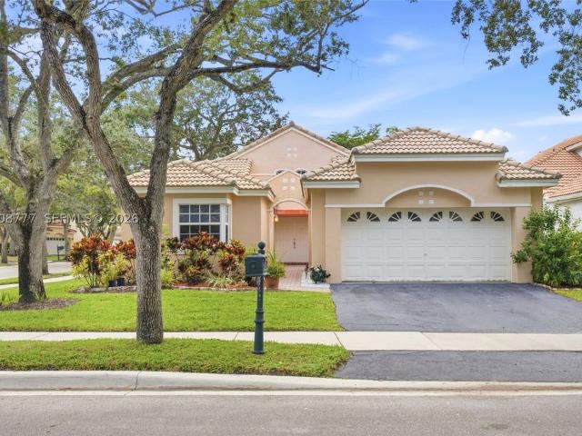 Detached House for sale in Weston, Broward County