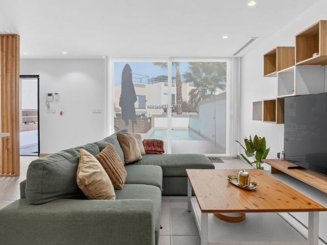 Casa en alquiler en Benijófar, Alacant / Alicante