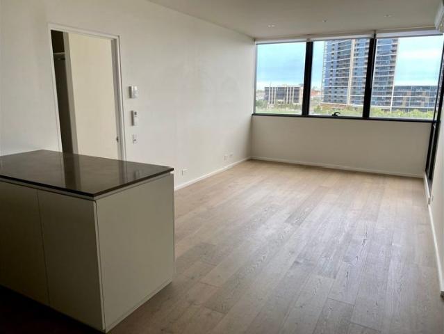 Apartment for rent in Victoria Harbour, Melbourne