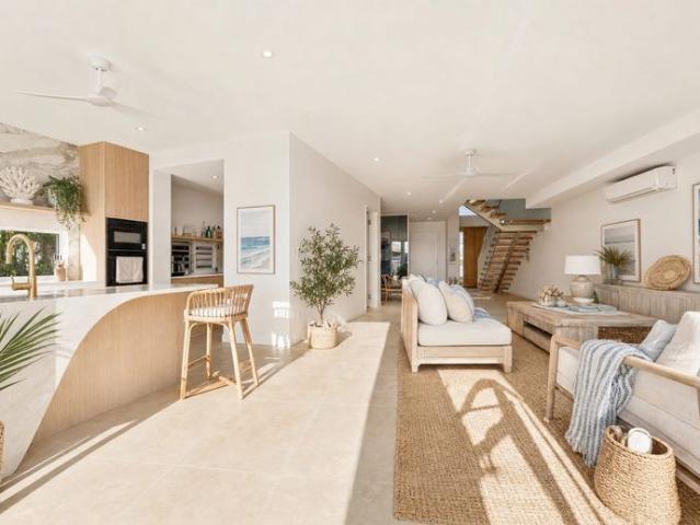 House for rent in Kewarra Beach, Queensland