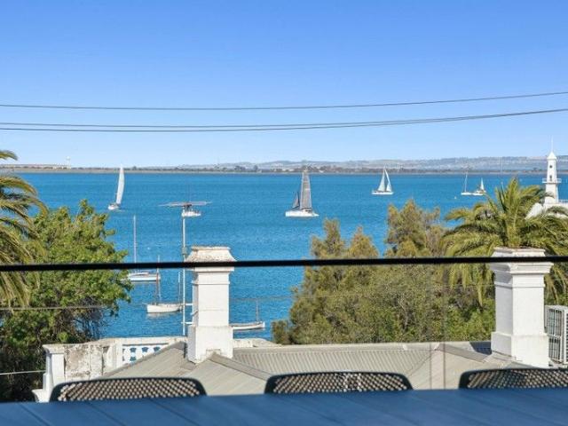 Townhouse for sale in Geelong, Victoria