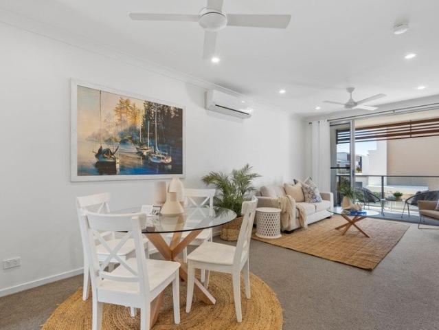 Townhouse for sale in Fernbrook, Queensland